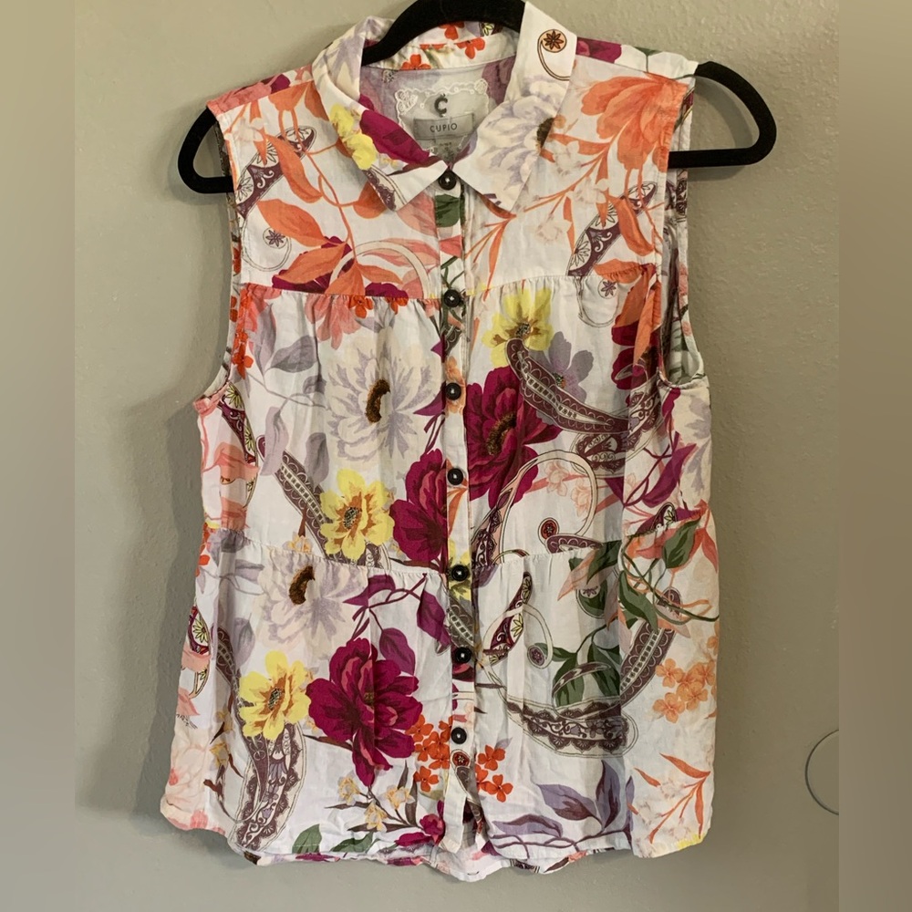 Cupio Multicolor Floral Button Down Shirt